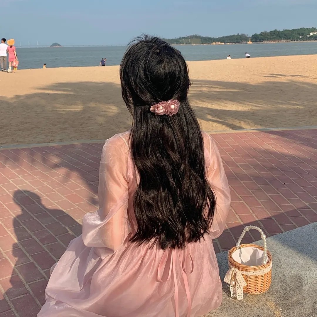追逐珊瑚